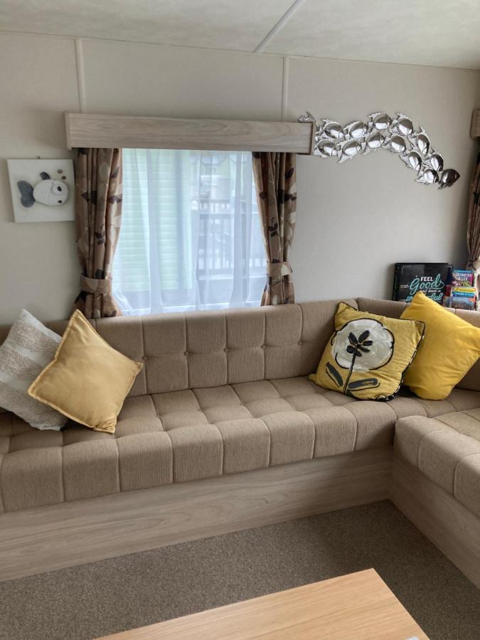 4 Lakes Holiday Let Villa Carnforth Eksteriør bilde